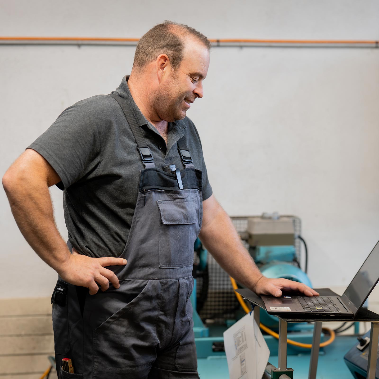 Samuel Sturzenegger Gujerland Werkstatt Chef